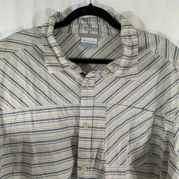Columbia Button Up Shirt Men's XL White Grey Striped Short Sleeve Regular - Picture 4 of 7